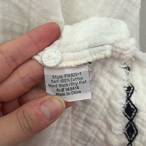 Johnny Was Vedera Gauze Blouse White Blue Sz XL IT HAS POCKETS!! - Picture 11 of 14